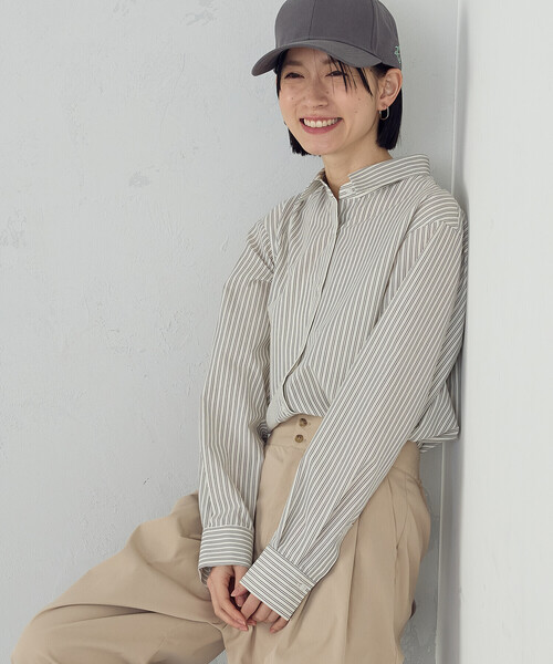 COMME CA ISM(コムサイズム)の「ストライプシャツ(シャツ/ブラウス・レディース・グレー/ブルー・SMALL/MEDIUM/LARGE/X-LARGE)」の1枚目の写真