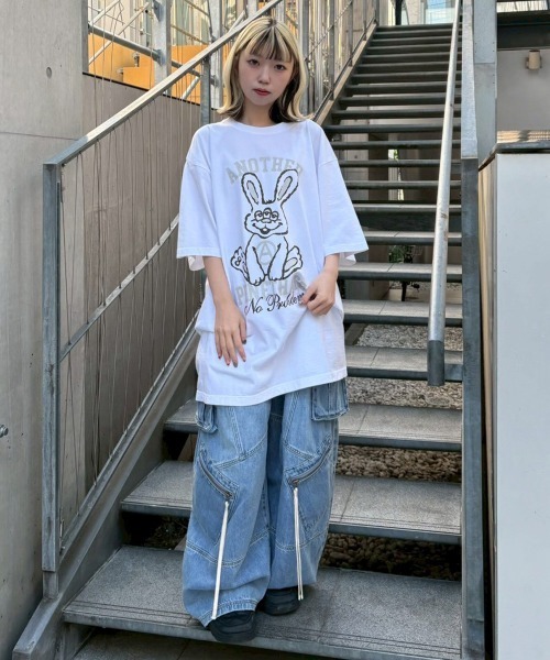 Candy Stripper（キャンディストリッパー）の「8 POCKETS CARVE DENIM パンツ（デニムパンツ・レディース・ブルー系その他/ライトインディゴブルー・FREE）」の5枚目の写真