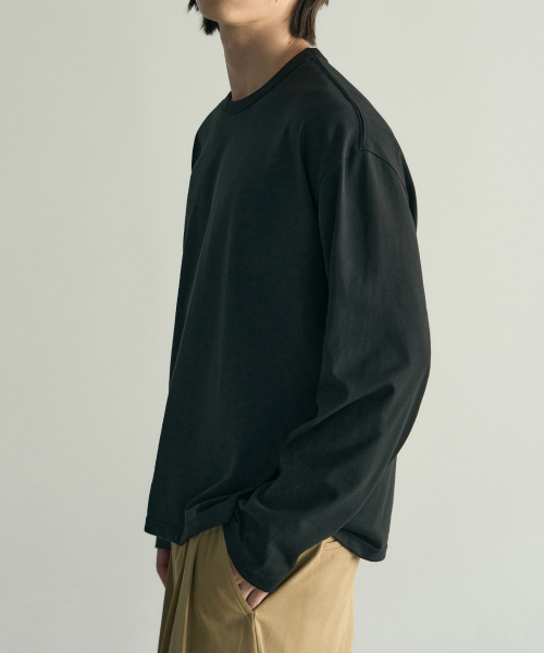 ROTEMBER（ローテンバー）の「レイヤードクロップ長袖Tシャツ[ブラック]（Tシャツ/カットソー・メンズ・その他・MEDIUM/LARGE/X-LARGE）」の2枚目の写真