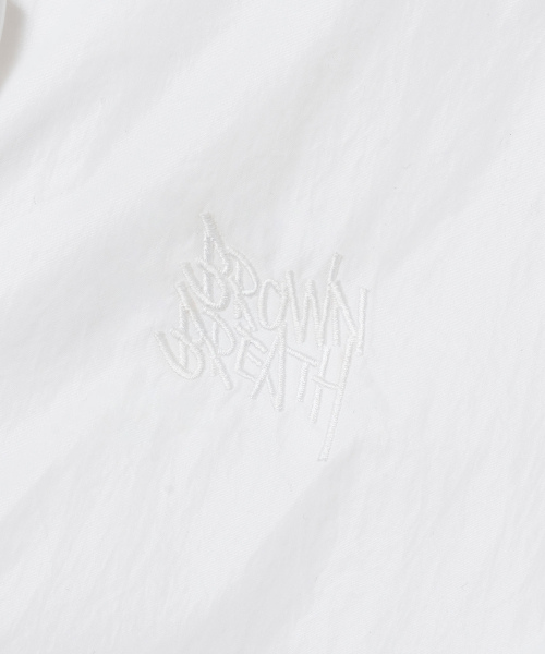 BROWNBREATH（ブラウンブレス）の「W TAG PACKABLE WINDBREAKER - WHITE（ナイロンジャケット・レディース・その他・S/M）」の5枚目の写真