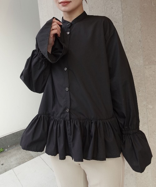 CORNERS(コーナーズ)の「裾フリルブラウス(シャツ/ブラウス・レディース・ベージュ系その他/ホワイト/ブラック/ブルー・M)」の14枚目の写真