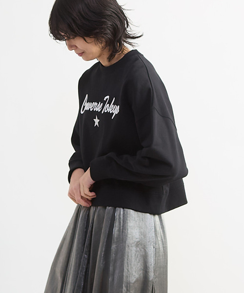 CONVERSE TOKYO(コンバーストウキョウ)の「EMBROIDERED LOGO CROPPED SWEAT(スウェット・レディース・ホワイト/グレー/ブラック・FREE)」の12枚目の写真