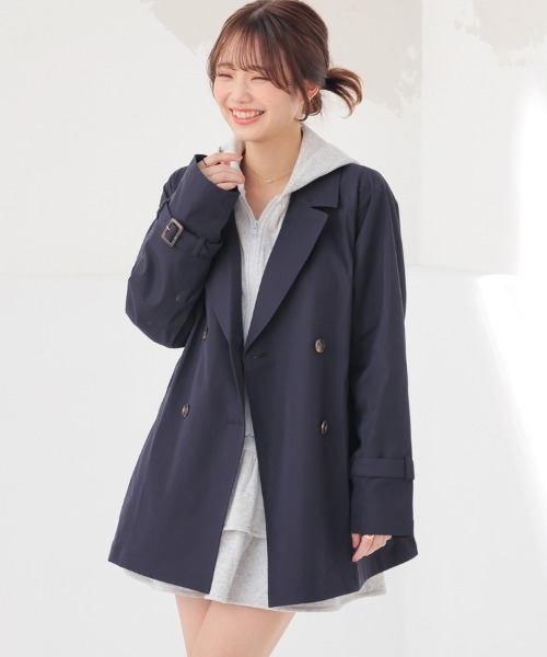 Honeys（ハニーズ）の「【非フッ素撥水加工】撥水加工ハーフ丈トレンチコート（トレンチコート・レディース・ピンクベージュ/アイボリー/ベージュ/ネイビー・S/M/LL/L）」の12枚目の写真