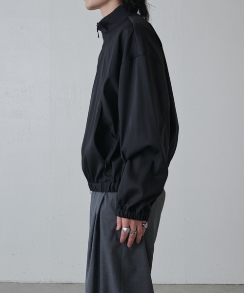 Lui's(ルイス)の「ウォッシャブルダブルクロスサテンブルゾン(ブルゾン・メンズ・ブラック/ホワイト・S/M)」の18枚目の写真