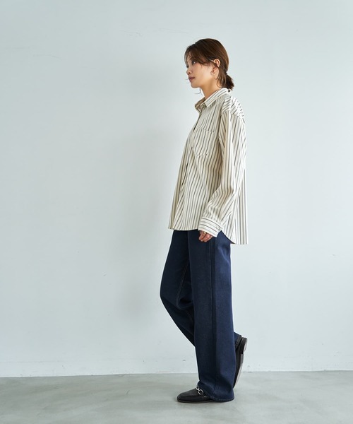 STYLE DELI(スタイルデリ)の「【LUXE】ベルベットタッチストライプ柄シャツ(シャツ/ブラウス・レディース・ナチュラル/ベージュ・FREE)」の11枚目の写真