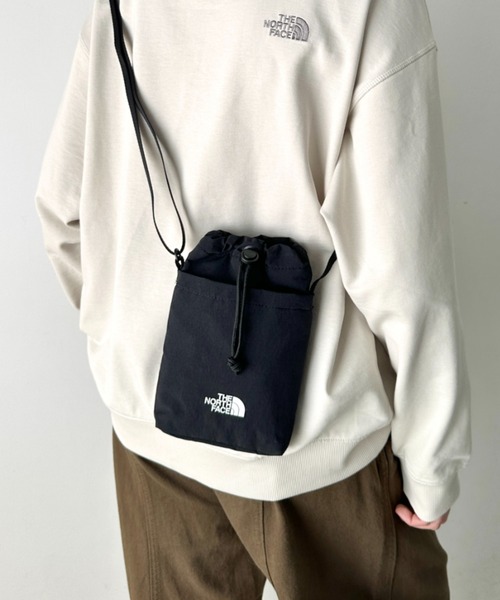 THE NORTH FACE(ザノースフェイス)の「THE NORTH FACE(ザ・ノースフェイス)/ミニショルダー クロスバッグ スマホショルダー ポーチ ロゴプリント/LINDEN STRING BAG MINI(ショルダーバッグ・レディース・ブラック/クリーム/ピンク・FREE)」の13枚目の写真