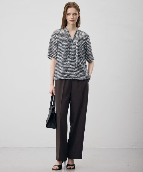 ICB(アイシービー)の「【CLASSY.掲載・新色追加・WEB限定カラーあり】FluidBackSatin ワイドパンツ(その他パンツ・レディース・ブラック系/ネイビー系/グレー系/サックスブルー系/ライトグレー系7/ブルー系/ダークグリーン系・00/6/4/2/0)」の18枚目の写真
