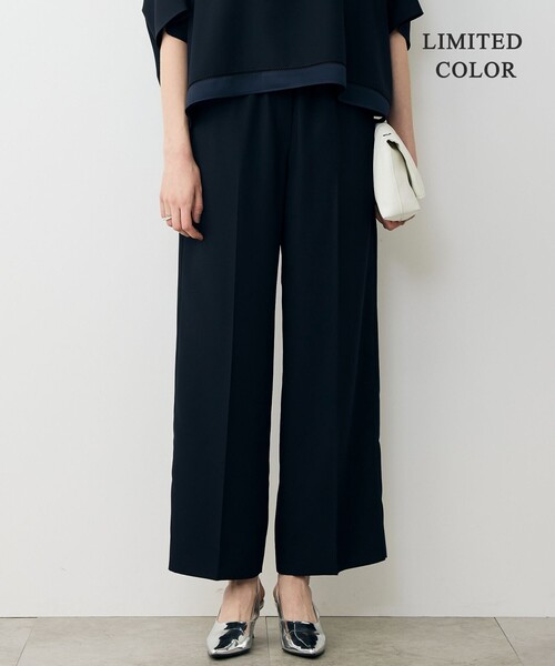 ICB(アイシービー)の「【CLASSY.掲載・新色追加・WEB限定カラーあり】FluidBackSatin ワイドパンツ(その他パンツ・レディース・ブラック系/ネイビー系/グレー系/サックスブルー系/ライトグレー系7/ブルー系/ダークグリーン系・00/6/4/2/0)」の5枚目の写真