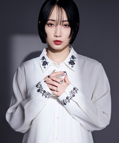 Ellno Loset（エルノロゼット）の「【UVカット＆イージーケア】ローズ刺繍トロミシャツ（シャツ/ブラウス・メンズ・オフホワイト/ブルーグレー/ブラック・MEDIUM/SMALL/LARGE）」の10枚目の写真