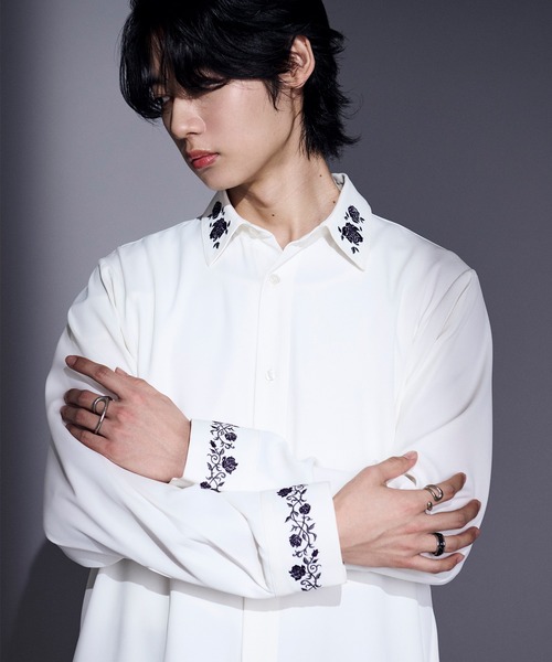 Ellno Loset（エルノロゼット）の「【UVカット＆イージーケア】ローズ刺繍トロミシャツ（シャツ/ブラウス・メンズ・オフホワイト/ブルーグレー/ブラック・MEDIUM/SMALL/LARGE）」の11枚目の写真