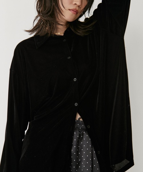 VION（ヴィオン）の「Sheer Velour Long Sleeve Shirt / シアーベロアロングスリーブシャツ（シャツ/ブラウス・レディース・ブルー/ブラック/イエロー・FREE）」の20枚目の写真