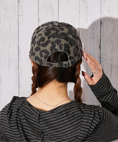 GORGE（ゴージ）の「《総柄×ロゴ貼り付け》キャップ／オールシーズン／全3色（キャップ・レディース・ベージュ/チャコール/カモフラージュ・F）」の6枚目の写真