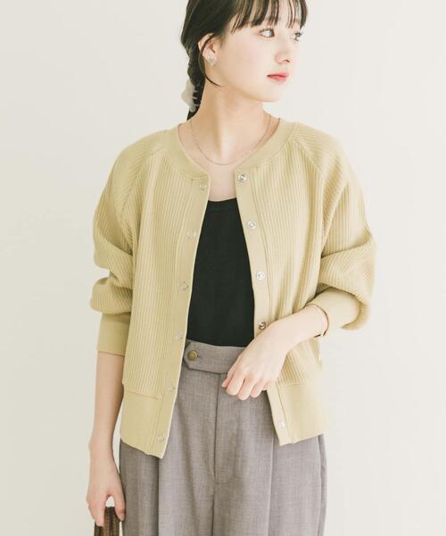 ITEMS URBANRESEARCH（アイテムズ アーバンリサーチ）の「針抜きドルマンカーディガン（カーディガン/ボレロ・レディース・ブラック/イエロー系その他/オフホワイト・FREE）」の21枚目の写真