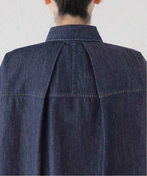 VERMEIL par iena(ヴェルメイユパーイエナ)の「《追加》デニムフォルムシャツ(シャツ/ブラウス・レディース・ブルー系その他・FREE)」の20枚目の写真