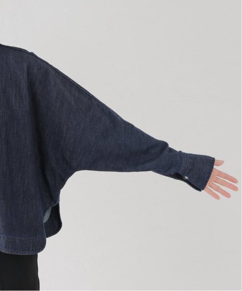 VERMEIL par iena(ヴェルメイユパーイエナ)の「《追加》デニムフォルムシャツ(シャツ/ブラウス・レディース・ブルー系その他・FREE)」の21枚目の写真
