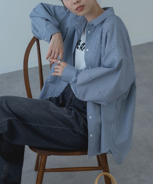 ANNA LUNA（アンナルナ）の「【ANNA LUNA】 大人 の ゆるシルエット 袖コクーン シャツ（シャツ/ブラウス・レディース・ネイビー/オフホワイト/サックスブルー・MEDIUM）」の15枚目の写真