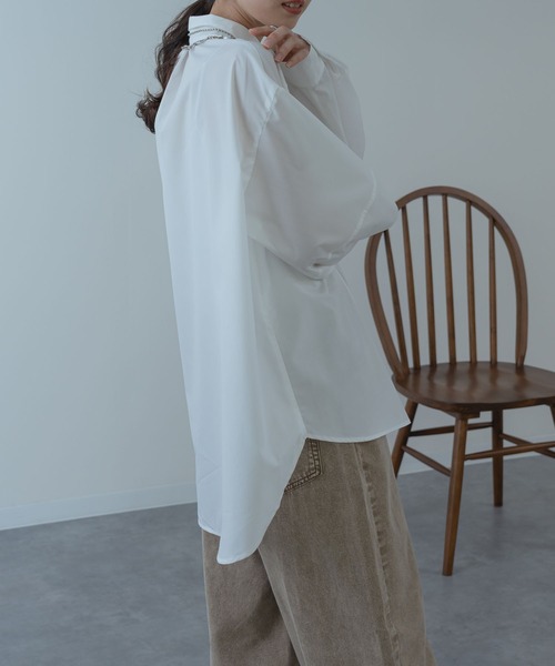 ANNA LUNA（アンナルナ）の「【ANNA LUNA】 大人 の ゆるシルエット 袖コクーン シャツ（シャツ/ブラウス・レディース・ネイビー/オフホワイト/サックスブルー・MEDIUM）」の9枚目の写真