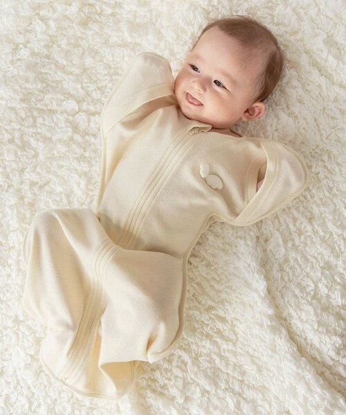 BRANSHES（ブランシェス）の「【ベビー】天使の羽のスワドル（その他ベビー用品・キッズ・ベージュ/ブルー・FREE）」の4枚目の写真