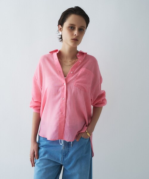 cloenc（クロエンス）の「【手洗い可】シアーシャンブレーシャツ（シャツ/ブラウス・レディース・ホワイト/ピンク/ダークグレー/ベージュ/ライトパープル/サックスブルー・01/02）」の6枚目の写真