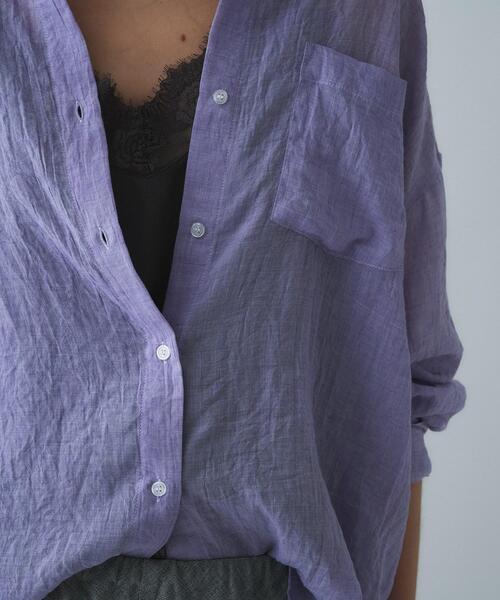 cloenc（クロエンス）の「【手洗い可】シアーシャンブレーシャツ（シャツ/ブラウス・レディース・ホワイト/ピンク/ダークグレー/ベージュ/ライトパープル/サックスブルー・01/02）」の9枚目の写真