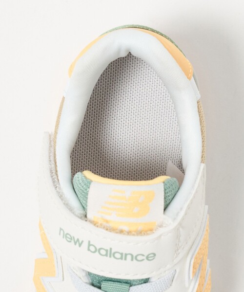NEW BALANCE(ニューバランス)の「<New Balance>996 Bungee with Top Strap スニーカー / キッズ 17cm-24cm(スニーカー・キッズ・ベージュ/ネイビー/ライトピンク・23cm/24cm/17cm/18cm/19cm/20cm/22cm/21cm)」の11枚目の写真