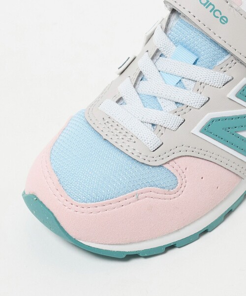NEW BALANCE(ニューバランス)の「<New Balance>996 Bungee with Top Strap スニーカー / キッズ 17cm-24cm(スニーカー・キッズ・ベージュ/ネイビー/ライトピンク・23cm/24cm/17cm/18cm/19cm/20cm/22cm/21cm)」の17枚目の写真