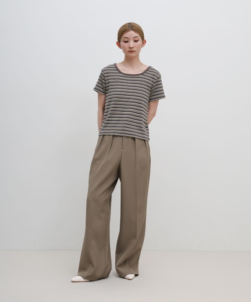 select MOCA(セレクトモカ)の「2WAYドライタッチマルチボーダーコンパクトTシャツ(Tシャツ/カットソー・レディース・ブラウン/グレー/ブラック・FREE)」の4枚目の写真