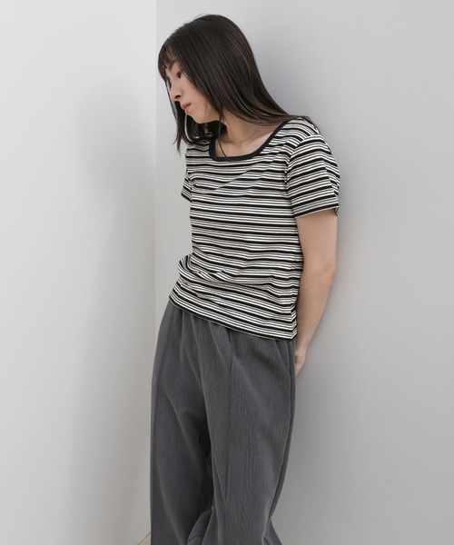 select MOCA(セレクトモカ)の「2WAYドライタッチマルチボーダーコンパクトTシャツ(Tシャツ/カットソー・レディース・ブラウン/グレー/ブラック・FREE)」の19枚目の写真