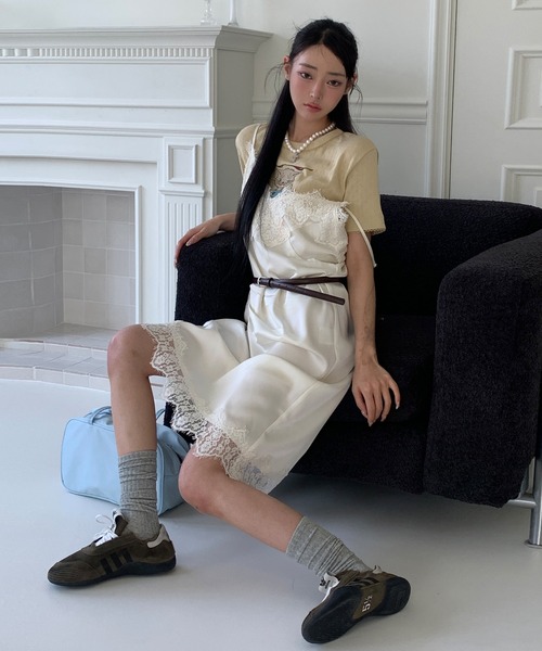 UNE MANSION(ユヌマンション)の「【2026SS新作アイテム】【UNE ORIGINAL HAND MADE】フロントタックレースアンバランスワンピース(ワンピース・レディース・チャコールグレー/アイボリー・FREE)」の6枚目の写真