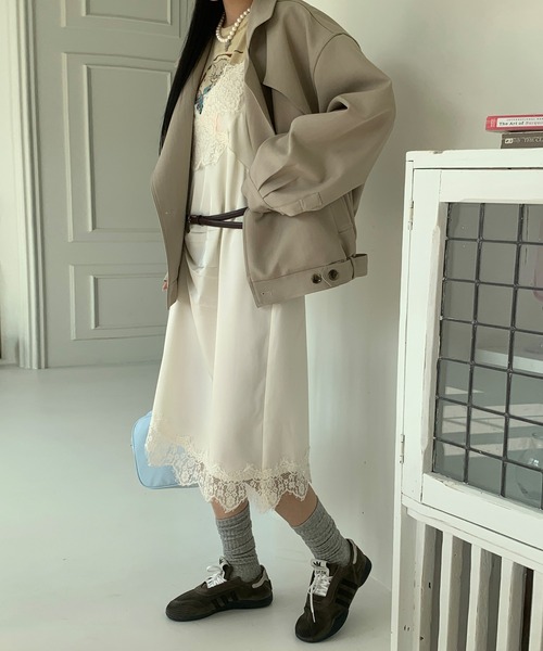 UNE MANSION(ユヌマンション)の「【2026SS新作アイテム】【UNE ORIGINAL HAND MADE】フロントタックレースアンバランスワンピース(ワンピース・レディース・チャコールグレー/アイボリー・FREE)」の10枚目の写真