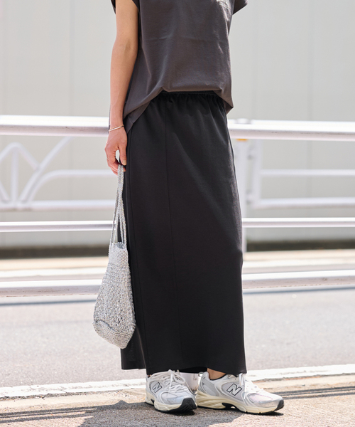 JOURNAL STANDARD relume(ジャーナルスタンダード レリューム)の「《追加》ストレッチポンチIラインスカート(スカート・レディース・レッド/ブラウン/ブラック・FREE)」の2枚目の写真