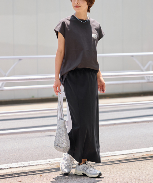 JOURNAL STANDARD relume(ジャーナルスタンダード レリューム)の「《追加》ストレッチポンチIラインスカート(スカート・レディース・レッド/ブラウン/ブラック・FREE)」の22枚目の写真