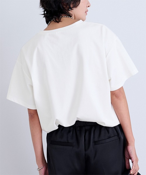 UR'S（ユアーズ）の「【接触冷感】エコフォトTシャツ（Tシャツ/カットソー・レディース・ホワイト/ブラック/チャコール・S/L/M）」の7枚目の写真