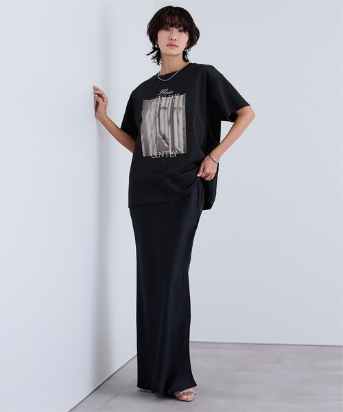 UR'S（ユアーズ）の「【接触冷感】エコフォトTシャツ（Tシャツ/カットソー・レディース・ホワイト/ブラック/チャコール・S/L/M）」の9枚目の写真