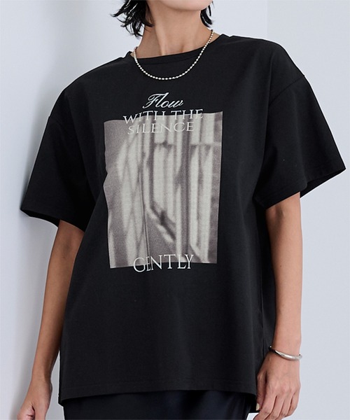 UR'S（ユアーズ）の「【接触冷感】エコフォトTシャツ（Tシャツ/カットソー・レディース・ホワイト/ブラック/チャコール・S/L/M）」の11枚目の写真