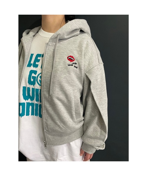 WORLD WIDE LOVE!（ワールドワイドラブ）の「WWL!リップパーカー（Tシャツ/カットソー・レディース・ブラック/トップグレー/オフホワイト・1）」の3枚目の写真