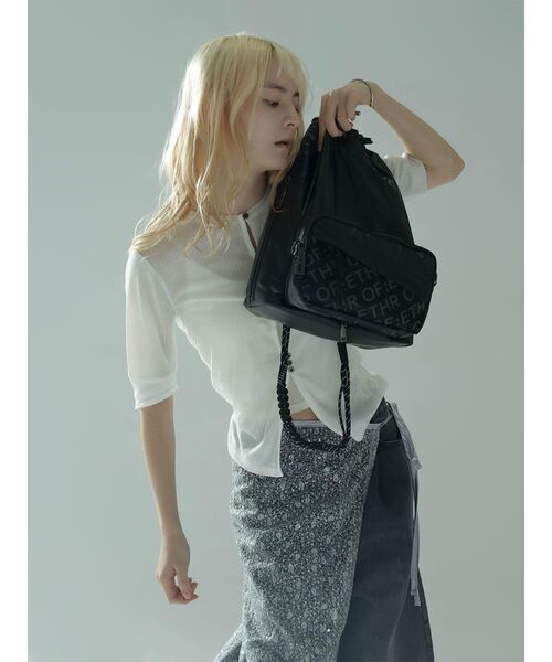 :ETHROF（イーサオブ）の「METALLIC BACKPACK（バックパック/リュック・レディース・ゴールド/ブラック/シルバー・FREE）」の10枚目の写真