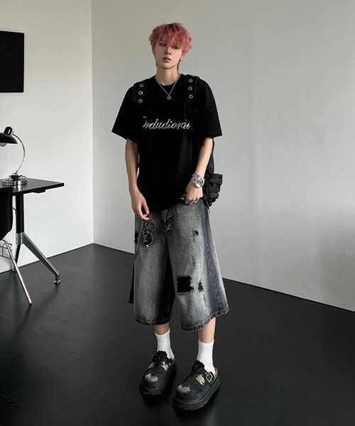 Ressaca(レサーカ)の「ワイドシルエットダメージ加工ブラックデニムハーフパンツ(デニムパンツ・メンズ・ブラック・XL/L/M)」の17枚目の写真