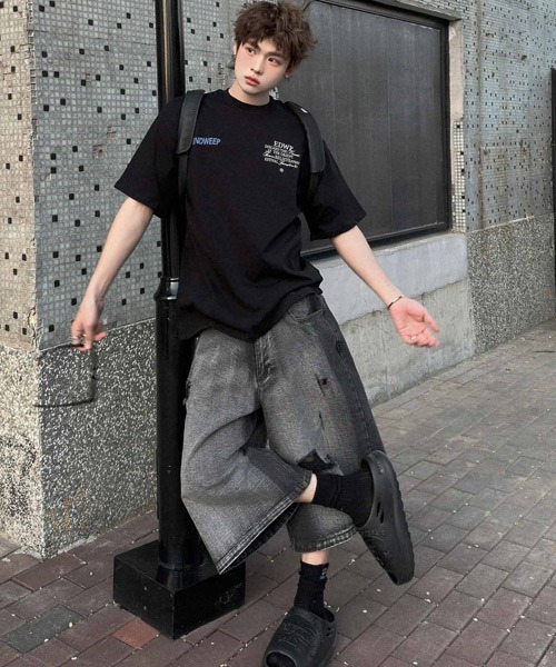 Ressaca(レサーカ)の「ワイドシルエットダメージ加工ブラックデニムハーフパンツ(デニムパンツ・メンズ・ブラック・XL/L/M)」の14枚目の写真