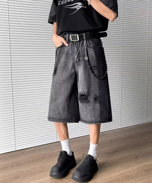 Ressaca(レサーカ)の「ワイドシルエットダメージ加工ブラックデニムハーフパンツ(デニムパンツ・メンズ・ブラック・XL/L/M)」の7枚目の写真