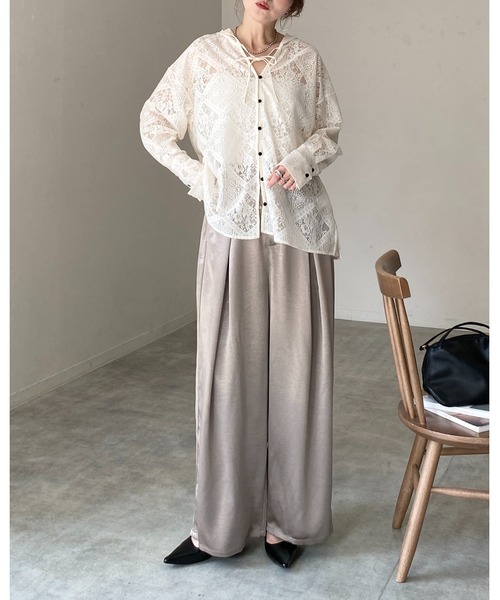 She's Closet(シーズクローゼット)の「フード付き オーバーサイズ 長袖 シアー レース シャツ ブラウス(シャツ/ブラウス・レディース・アイボリー/ブラック/ホワイト・FREE)」の5枚目の写真