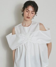 SCULPTED BOW BLOUSE