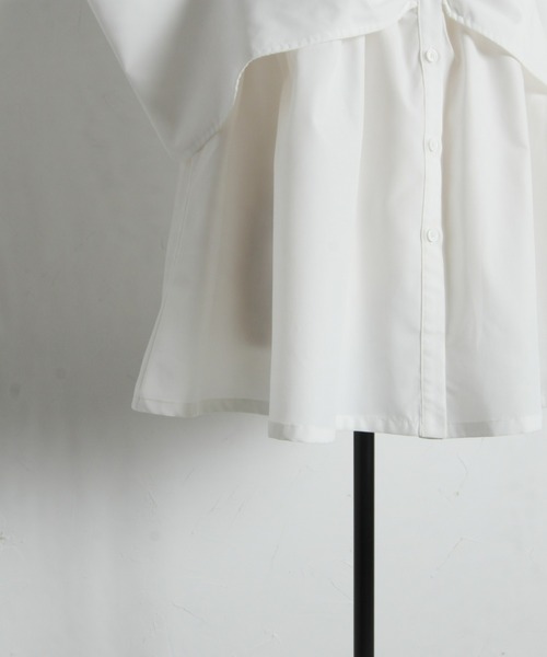 ARVELLIA(アルベリア)の「SCULPTED BOW BLOUSE(シャツ/ブラウス・レディース・ブラック/ホワイト・M)」の18枚目の写真
