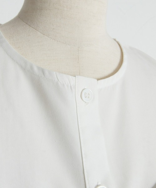 ARVELLIA(アルベリア)の「SCULPTED BOW BLOUSE(シャツ/ブラウス・レディース・ブラック/ホワイト・M)」の19枚目の写真