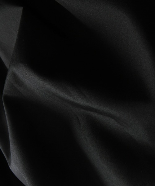 ARVELLIA(アルベリア)の「SCULPTED BOW BLOUSE(シャツ/ブラウス・レディース・ブラック/ホワイト・M)」の22枚目の写真