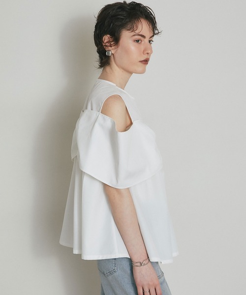 ARVELLIA(アルベリア)の「SCULPTED BOW BLOUSE(シャツ/ブラウス・レディース・ブラック/ホワイト・M)」の9枚目の写真