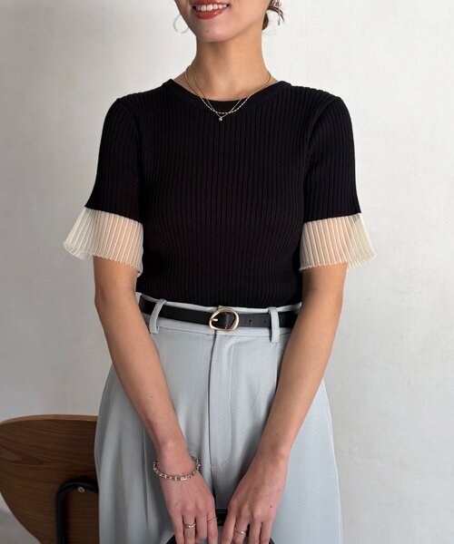 Chez toi（シェトワ）の「袖先シアーリブニット（ニット/セーター・レディース・ベージュ/ブルー/ブラック・FREE）」の2枚目の写真