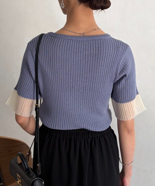 Chez toi（シェトワ）の「袖先シアーリブニット（ニット/セーター・レディース・ベージュ/ブルー/ブラック・FREE）」の4枚目の写真