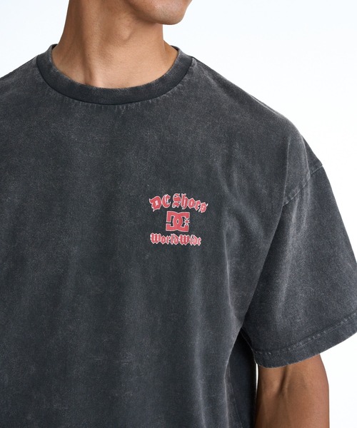 DC SHOES（ディーシーシューズ）の「DC SHOES メンズ 26 THUNDER DECK SS Tシャツ 【2026年春夏モデル】/バックプリントデザイン半袖Tシャツ（Tシャツ/カットソー・メンズ・ホワイト/ブラック/スミクロ・MEDIUM/LARGE/X-LARGE）」の8枚目の写真