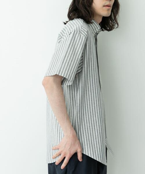 URBAN RESEARCH Sonny Label(アーバンリサーチサニーレーベル)の「抗菌オックスボタンダウン半袖シャツ(シャツ/ブラウス・メンズ・オフホワイト/ブルー/ホワイト系その他/ネイビー/ブルー系その他・MEDIUM/LARGE/X-LARGE)」の10枚目の写真